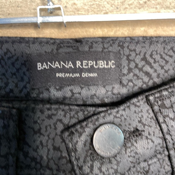 NWT Banana Republic premium denim mid rise skinny - Picture 3 of 15